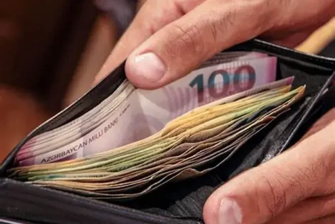 Minimum əmək haqqına nəyə görə hər il baxılacaq? 