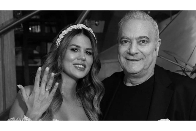 Özündən 42 yaş kiçik arvadından boşandı - FOTO