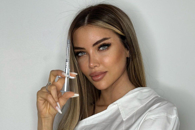 "Laser Beauty Clinic"də qəfil yoxlama - Nigar Rüfət həkim-kosmetoloq işləyə bilməzmiş 