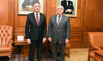 Əli Əsədov Fuat Oktayla görüşdü 