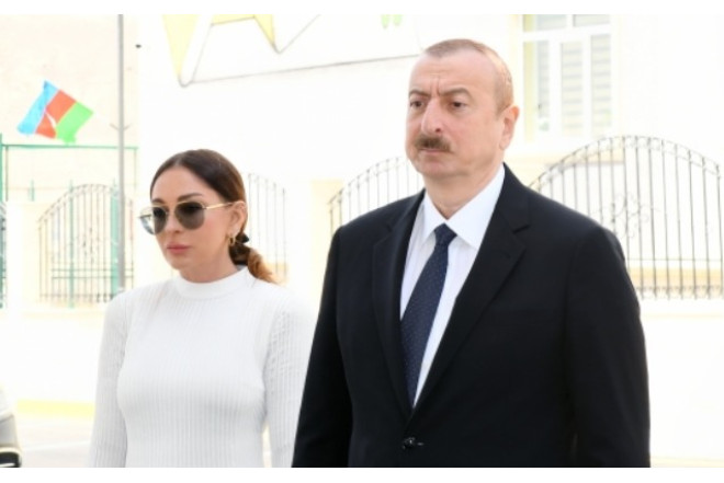 Prezident xanımı və qızı ilə Xocavəndə getdi 