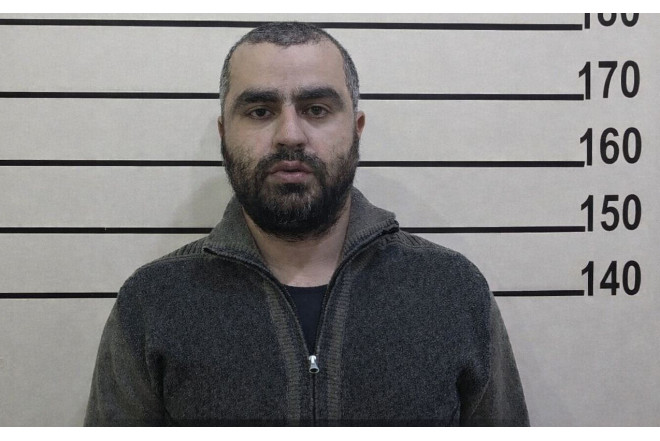 Özünü televiziya əməkdaşı kimi qələmə verib pul tələb edən şəxs saxlanılıb 