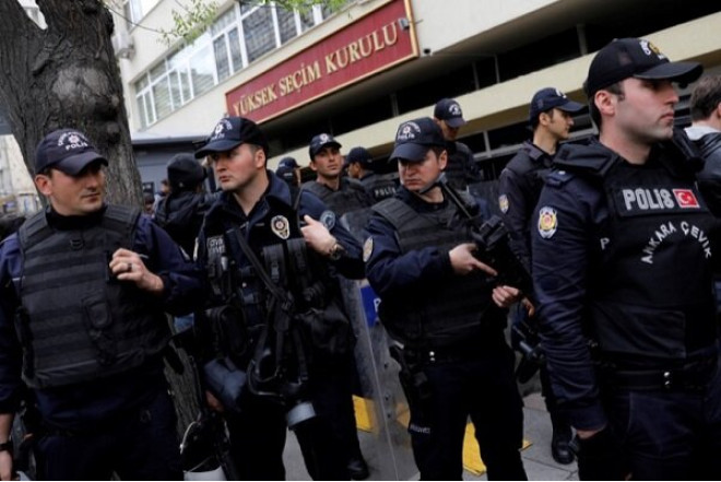 İstanbulda terror aktının qarşısı alındı: Dörd şübhəli saxlanıldı 