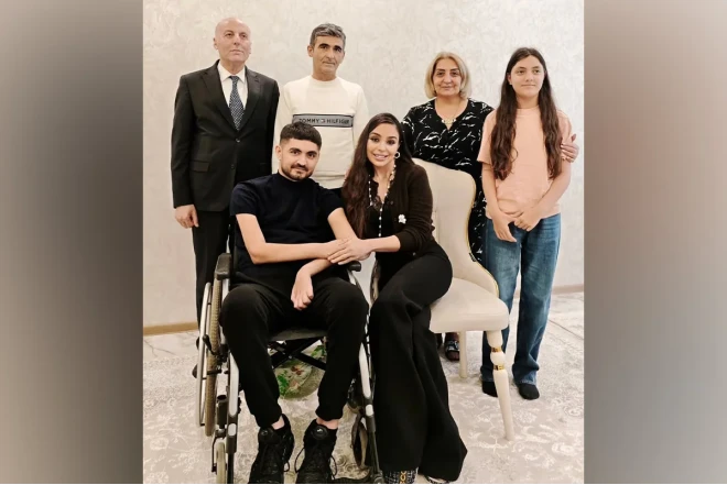 Leyla Əliyeva Vətən müharibəsi qazisi Rəvan Əzizovla görüşüb 