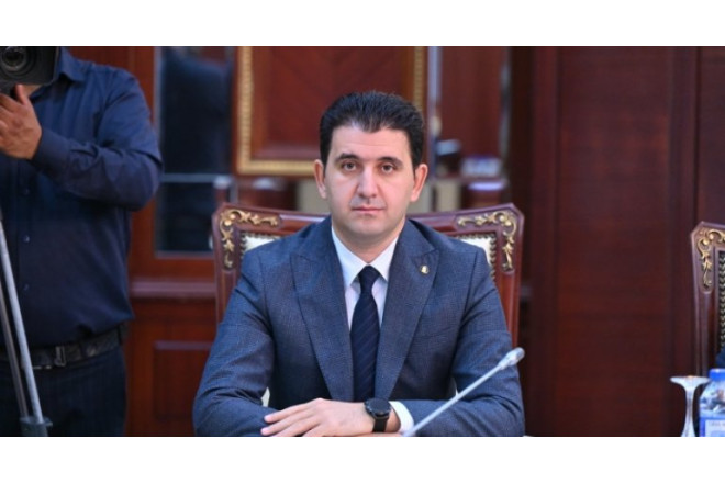 Deputat: Gənclər imtahandan keçsə də işlə təmin edilmirlər 