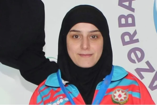 Aybəniz Babayeva Fransada keçirilən Qran-Pridə gümüş medal əldə edib 