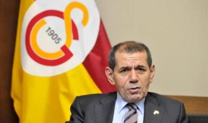 "Qalatasaray"ın prezidenti 15 günlük futboldan uzaqlaşdırıldı 