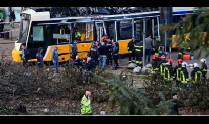 İtaliyada tramvay relsdən çıxdı-1 ölü, 39 yaralı var 