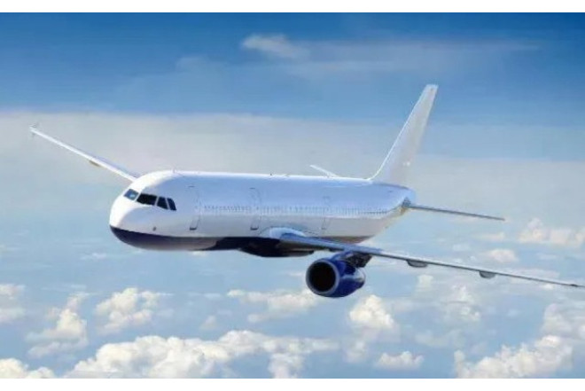 Gürcüstan uçuşları ləğv etdi 