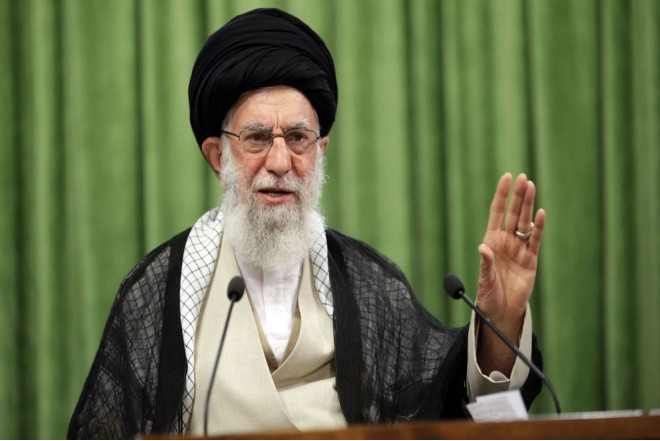 Qızı da daxil Xamenei ailəsinin dörd üzvü  həlak olub 