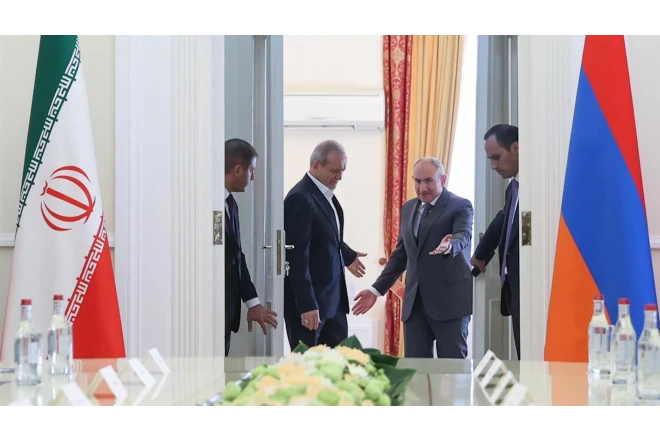 Paşinyan: Xameneinin Ermənistan–İran münasibətlərinin inkişafında rolu hər zaman xatırlanacaq 