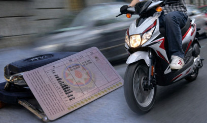Yol Polisindən moped sürücülərinə müraciət: bu sənəd tələb olunacaq