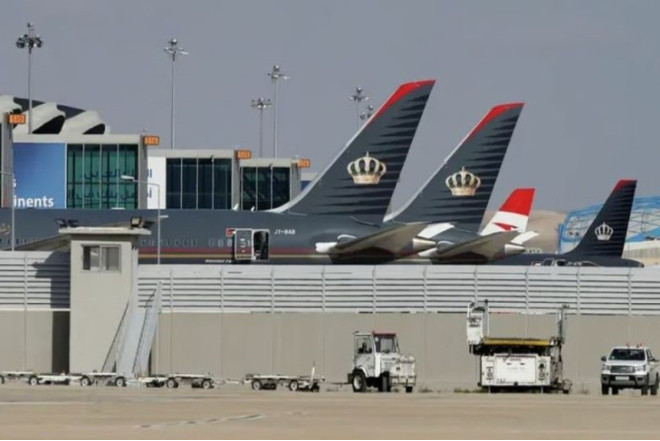 İordaniya hava məkanını açıb 