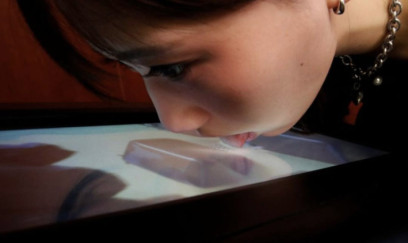 Bu ölkə ekrandakı yeməyin dadını hiss etdirən sistem YARADIB