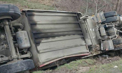 Laçında qəza olub, biri hərbçi iki nəfər ölüb 