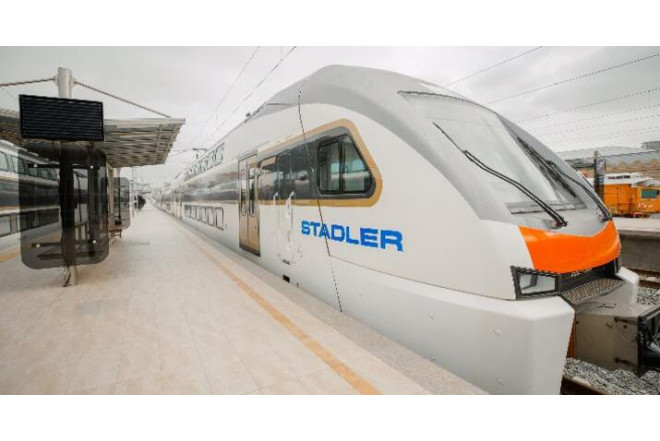 8 Martla əlaqədar şəhərətraflı qatarların qrafiki dəyişib 