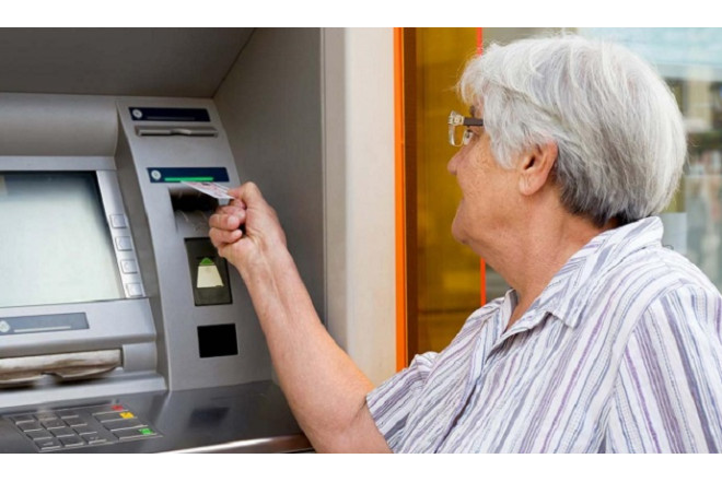 Bayramlarla əlaqədar pensiyalar tez ödəniləcək 