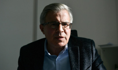 Həmid Herisçi İrandan paylaşım etdi: Təbriz ətrafına mərmilər və bombalar düşür