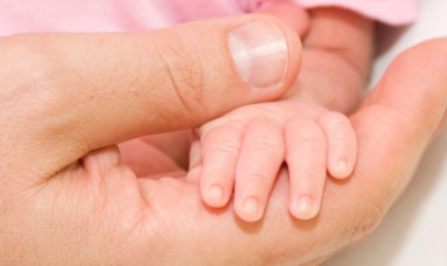 2 günlük körpə ölüb 