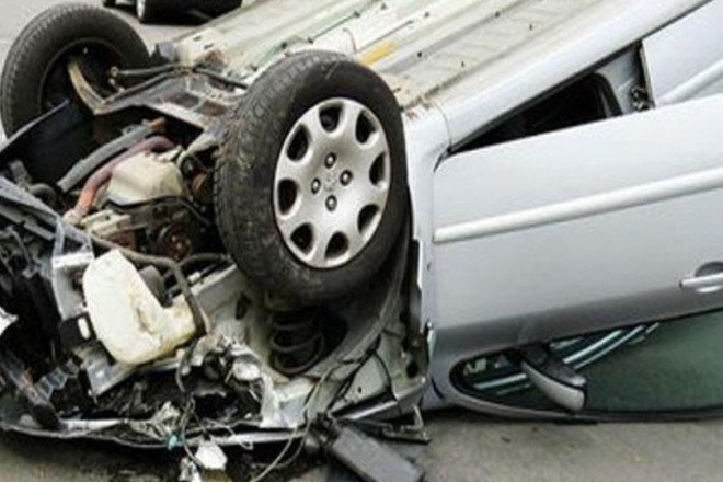 Şamaxıda maşın ustanın üzərinə aşıb 