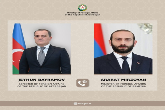 Ceyhun Bayramov erməni həmkarı ilə İranın Naxçıvana dron hücumunu müzakirə edib