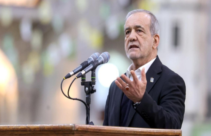 Pezeşkian üzr istəyib: İran daha qonşu ölkələrə hücum etməyəcək 