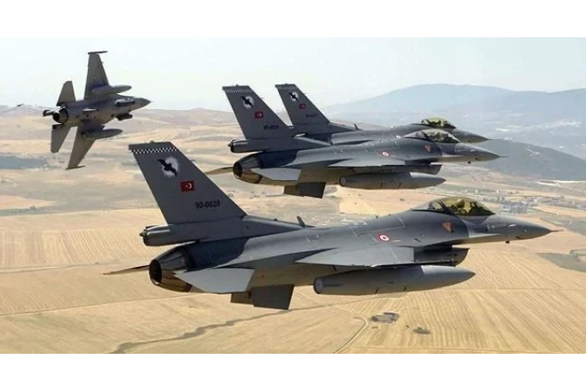 Türkiyə Şimali Kiprə F-16-lar göndərir 