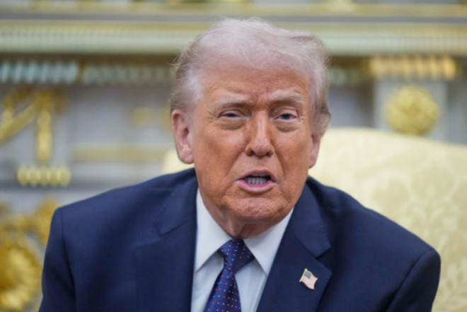 “İranda məktəbə hücumu Tehranın özü həyata keçirib”- Tramp