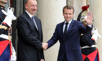 Makron Prezident İlham Əliyevə zəng edib 