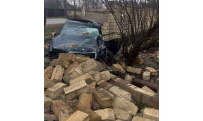 Minik maşını hasara çırpıldı - Sürücü öldü