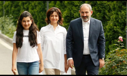 Paşinyan ailəsində yeni qalmaqal – Anna Akobyan qızını da "sildi" 