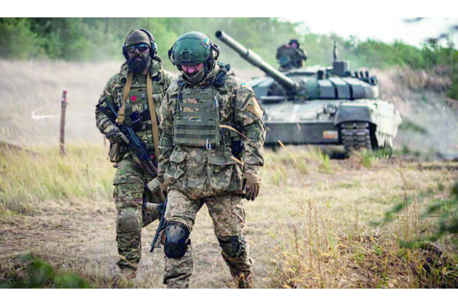 Rusiya ordusu Donetskdə yaşayış məntəqəsini nəzarətə götürdü 