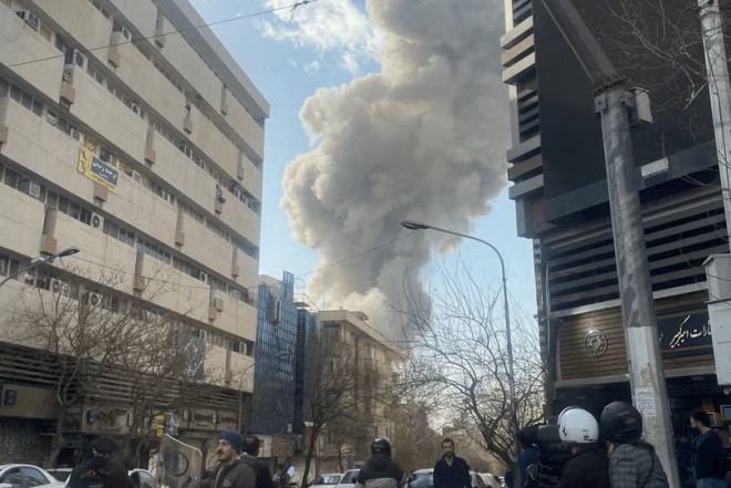 İranın Milli Müdafiə Universitetinə zərbələr endirildi 