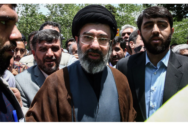 İranın yeni Ali Lideri ilk dəfə xalqa müraciət etdi - Video