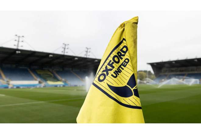 İngiltərədə futbolçu oyun zamanı həyatını itirib 