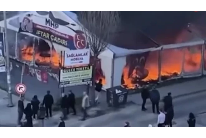 Türkiyədə iftar çadırında yanğın olub 