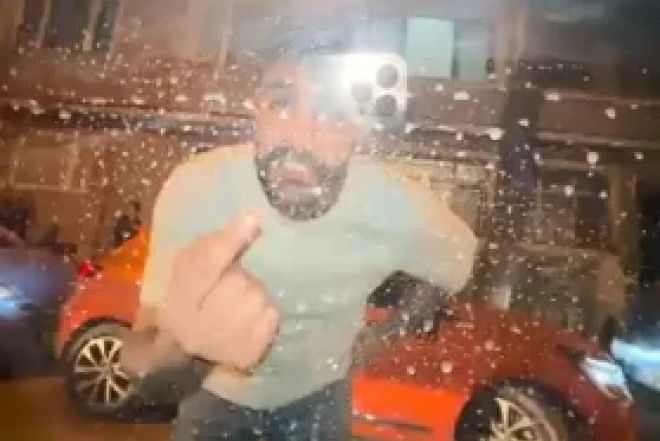 Yolda sürücüyə hücum edən şəxs CƏRİMƏLƏNİB