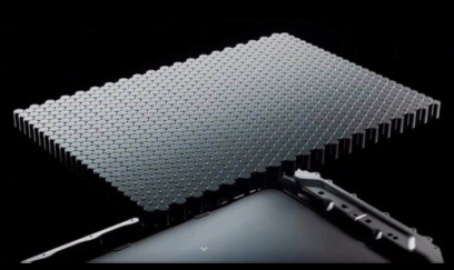 Tesla 100 il işləyə biləcək avtomobil batareyasını təqdim edib 