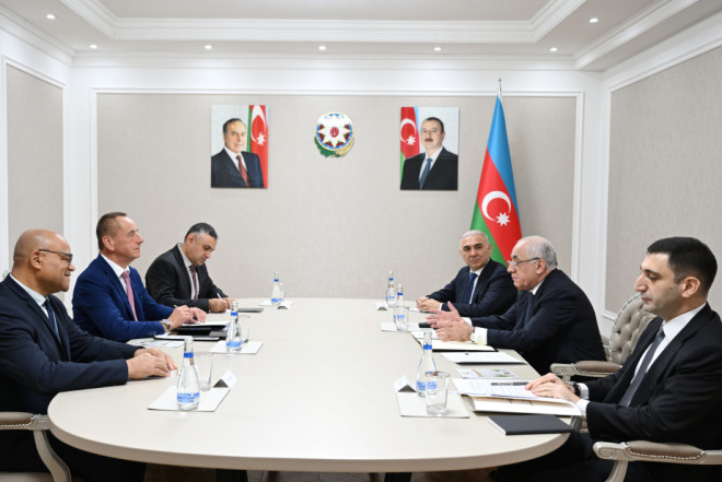 Əli Əsədov Tomas Konietzko və Jan Zunqrana ilə görüşüb 