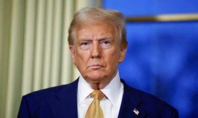 Tramp İrana Hörmüz boğazı ilə bağlı TƏLƏB qoydu 