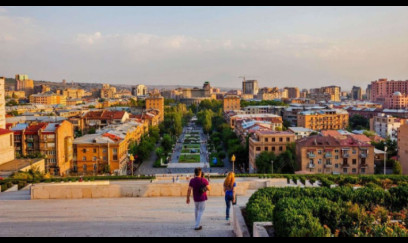 Ermənistanda ev alan azərbaycanlılar... - Rəsmi