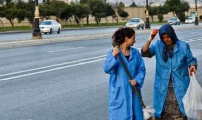 Bakıda süpürgəçini maşın vurub öldürdü 