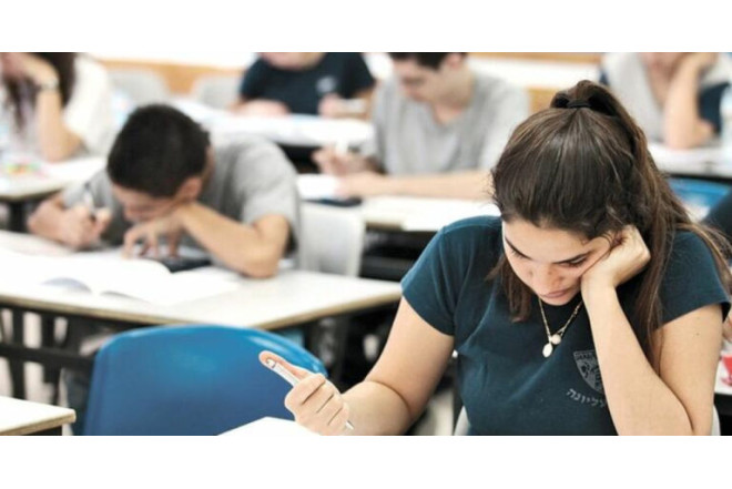 Kəlbəcərdə ilk dəfə buraxılış imtahanı keçirilir 