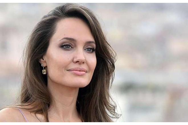 Ancelina Coli özünü öldürmək üçün “killer” tutub? 