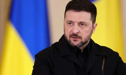 Zelenski deputatları cəbhəyə göndərməklə hədələdi 