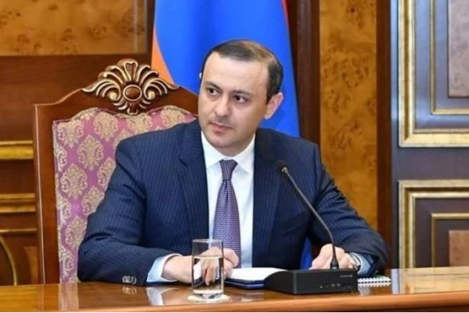 Qriqoryan: Ermənistanla Azərbaycan arasında sülh bunu tələb edir 