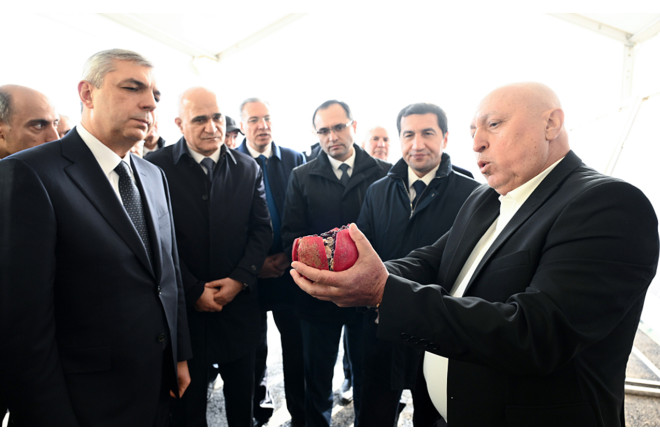 Məmurlar Xocavəndi gəzdilər - Fotolar - Yenilənib