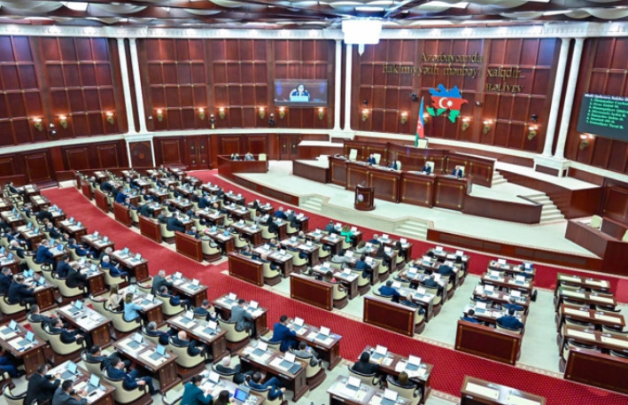 Milli Məclisin növbəti plenar iclası başlayıb 