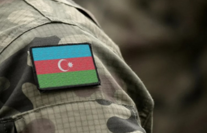 Bu şəxslərin hərbi xidmət müddəti AZALDILDI 