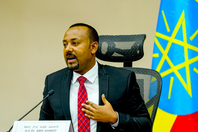 Baş nazir xalqı müharibəyə görə yanacağa qənaətə çağırıb 